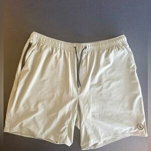 Light Green Vuori Kore Short